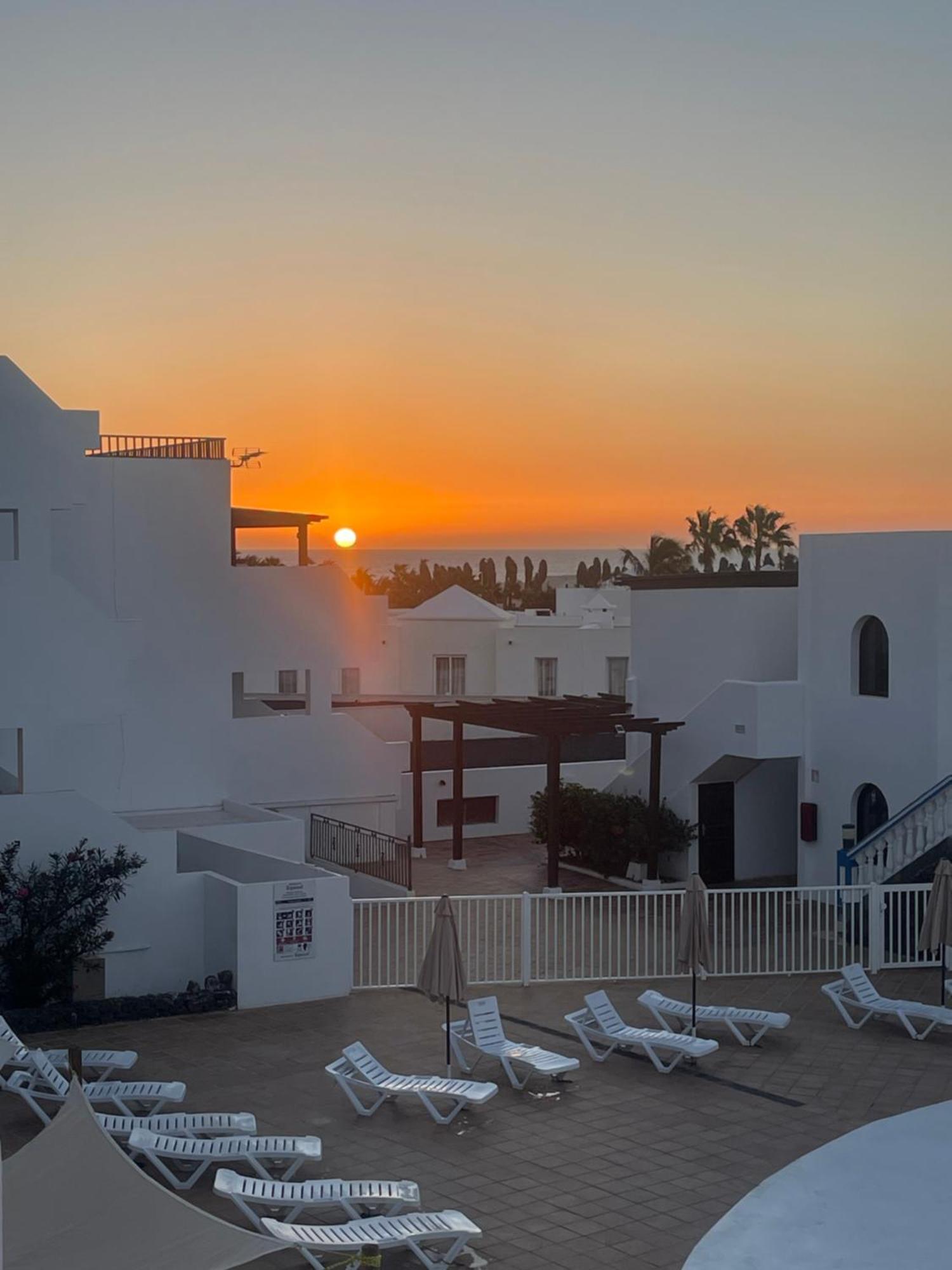 Pistachio Apartment 323 - Lanzarote Apartment Costa Teguise Εξωτερικό φωτογραφία